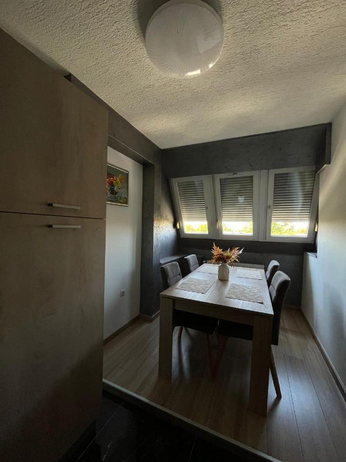 Appartement Aby à Slavonski Brod Extérieur photo